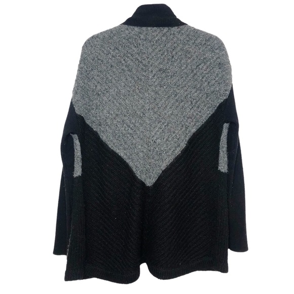 Smartwool Women's Moon Ridge Cardigan Sweater Wrap Gray Black Size Medium - Picture 4 of 13